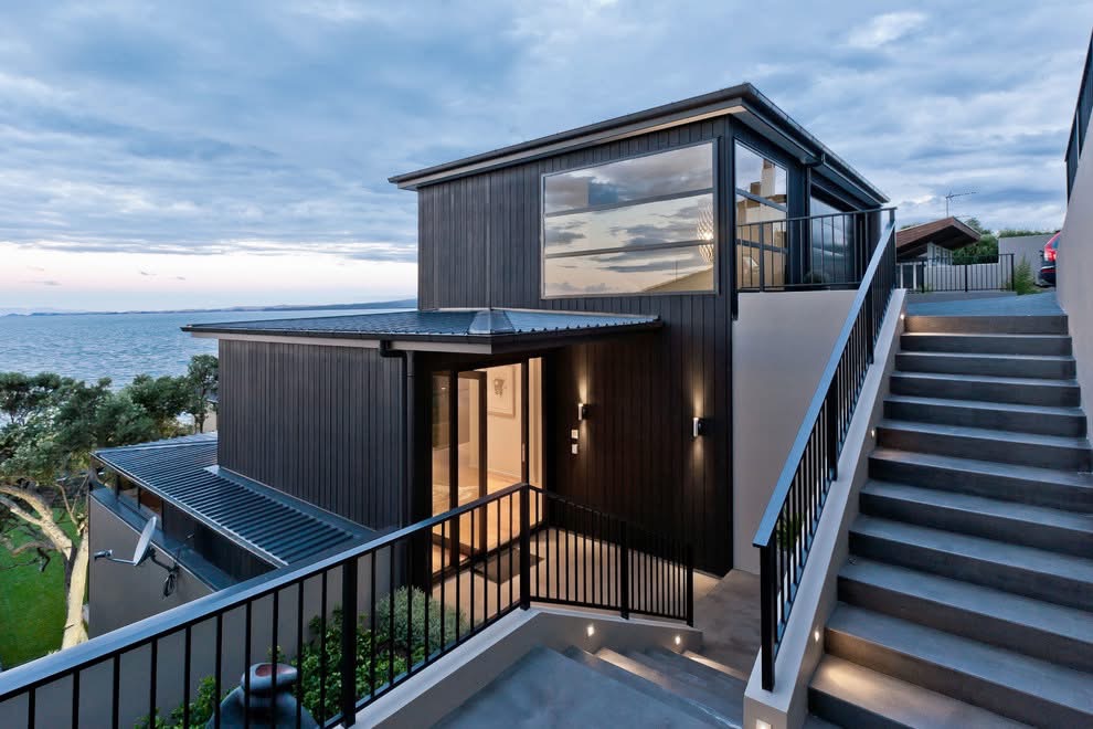 Modern Perth home with a freshly painted exterior by Rightway Painting & Decorating